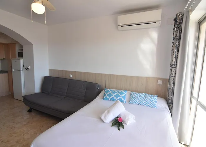 Apartman Rnet - 600 Llevant 04-06 A *