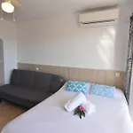 Apartment Rnet - 600 Llevant 04-06 A *