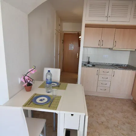 Apartament Rnet - 600 Llevant 04-06 A